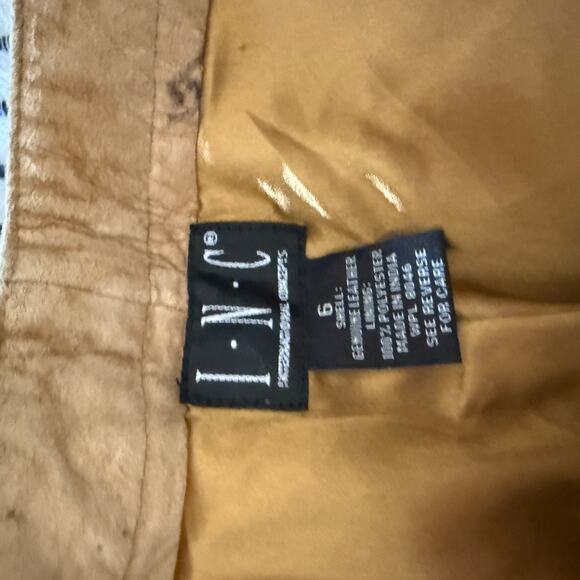 90s Vintage I.N.C | Camel Tan Suede High Rise Straight Leg Pants Leather Size 6 - Picture 5 of 6